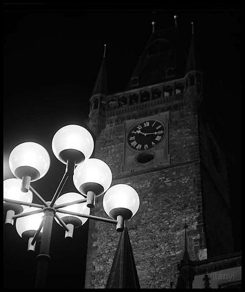 VI_FoN_04-01_37.jpg - Prága, Óvárosháza