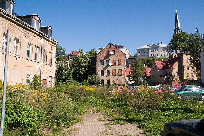 CRW_1592_b.jpg - Libereci anziksz. Na persze van szépen rendbehozott főutca, meg főtér, városházával, de azt bárki megtalálja az interneten.