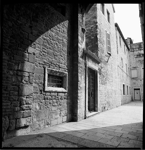 VI_FoN_66-084_14.jpg - Trogir.