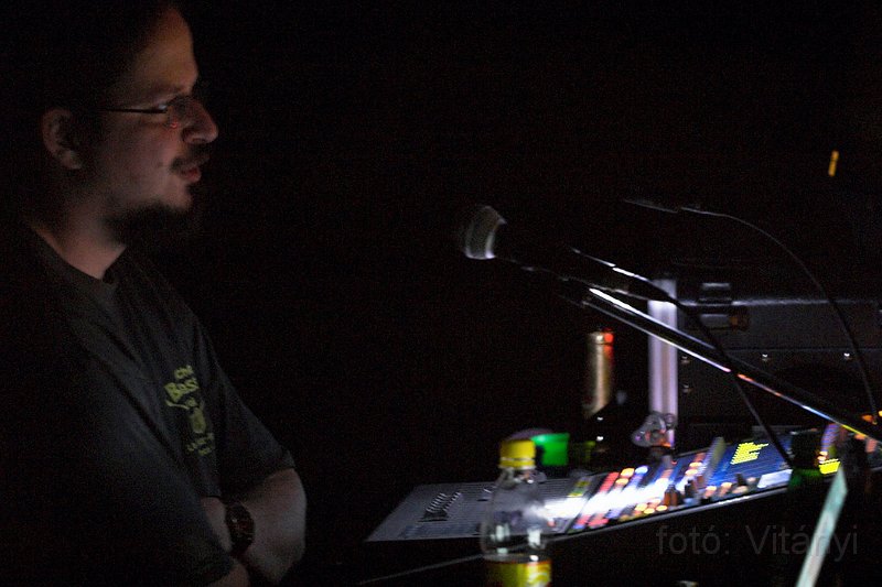 VI_FoDi_06_7300_b.jpg