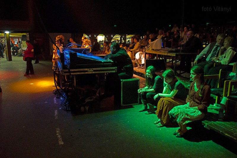 VI_FoDi_07_1163_b.jpg