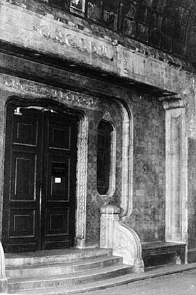 lepcsok_2_28_w.jpg - Roosevelt tér 5, Vágó József,   1907