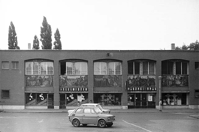 lepcsok_2_30_w.jpg - Dunaújváros
